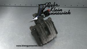 Używane Zacisk hamulcowy lewy tyl Volkswagen Jetta Cena € 40,00 Procedura marży oferowane przez Gebr.Klein Gunnewiek Ho.BV