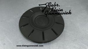 Used Wheel cover (spare) Volkswagen Transporter Price € 15,00 Margin scheme offered by Gebr.Klein Gunnewiek Ho.BV