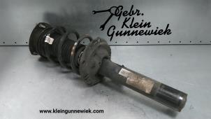Used Front shock absorber rod, right Volkswagen T-Roc Price € 85,00 Margin scheme offered by Gebr.Klein Gunnewiek Ho.BV