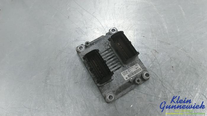 Used Injection computer Opel Corsa Price € 75,00 Margin scheme offered by Klein Gunnewiek Autodemontage & Motorentechniek