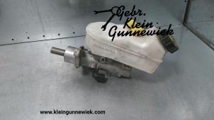 Używane Glówny cylinder hamulcowy Volkswagen Transporter Cena € 195,00 Procedura marży oferowane przez Gebr.Klein Gunnewiek Ho.BV