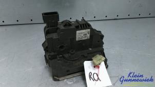 Usados Mecanismo de cerradura de puerta de 4 puertas derecha detrás Opel Corsa Precio € 20,00 Norma de margen ofrecido por Klein Gunnewiek Autodemontage & Motorentechniek