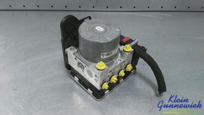 Begagnade ABS-pump Volkswagen T-Roc Pris € 79,00 Marginaltabell erbjuds av Klein Gunnewiek Autodemontage & Motorentechniek