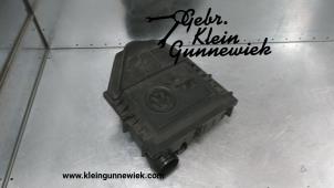 Usagé Boîtier filtre à air Volkswagen Polo Prix € 35,00 Règlement à la marge proposé par Gebr.Klein Gunnewiek Ho.BV