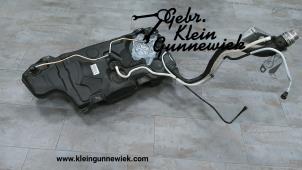 Używane Zbiornik Volkswagen T-Roc Cena € 150,00 Procedura marży oferowane przez Gebr.Klein Gunnewiek Ho.BV