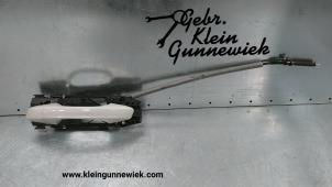 Used Rear door handle 4-door, left Volkswagen T-Roc Price € 25,00 Margin scheme offered by Gebr.Klein Gunnewiek Ho.BV