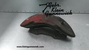 Used Front brake calliper, right Audi Q7 Price € 395,00 Margin scheme offered by Gebr.Klein Gunnewiek Ho.BV