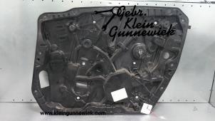 Gebrauchte Fenstermechanik 4-türig rechts vorne Mercedes GLE-Klasse Preis € 75,00 Margenregelung angeboten von Gebr.Klein Gunnewiek Ho.BV