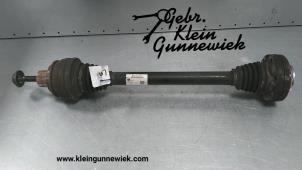 Usagé Arbre de transmission arrière gauche Audi Q7 Prix € 195,00 Règlement à la marge proposé par Gebr.Klein Gunnewiek Ho.BV