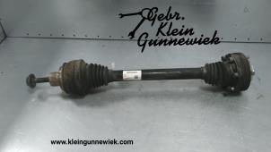 Used Drive shaft, rear right Audi Q7 Price € 145,00 Margin scheme offered by Gebr.Klein Gunnewiek Ho.BV