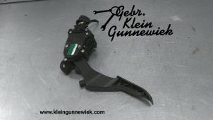 Używane Czujnik polozenia pedalu gazu Volkswagen Transporter Cena € 50,00 Procedura marży oferowane przez Gebr.Klein Gunnewiek Ho.BV