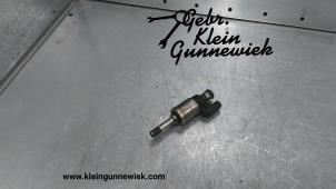 Used Injector (petrol injection) Ford Focus Price € 30,00 Margin scheme offered by Gebr.Klein Gunnewiek Ho.BV