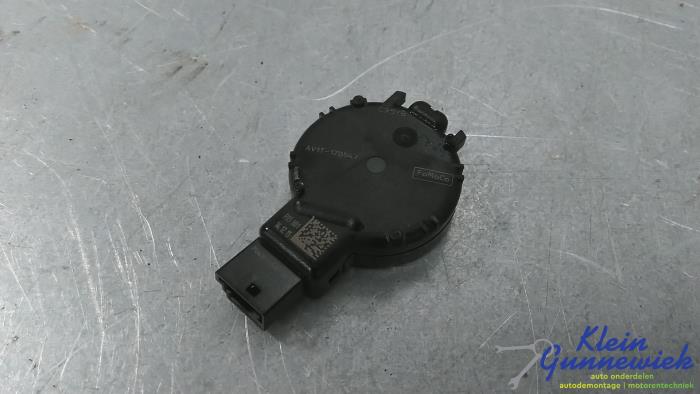Begagnade Regnsensor Ford Transit Pris € 30,00 Marginaltabell erbjuds av Klein Gunnewiek Autodemontage & Motorentechniek