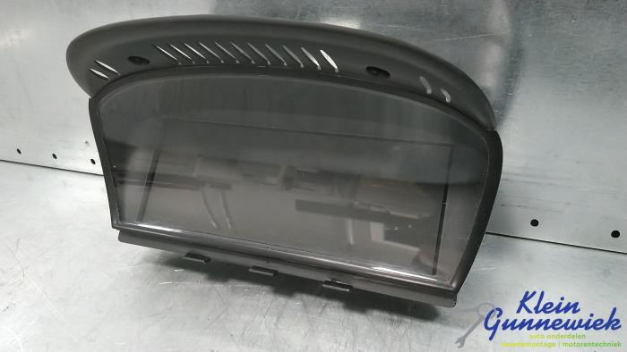 Begagnade Innerdisplay BMW 5-Serie Pris € 79,00 Marginaltabell erbjuds av Klein Gunnewiek Autodemontage & Motorentechniek