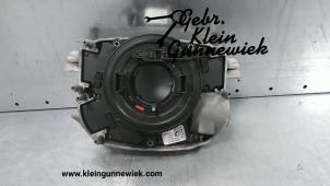 Usagé Ressort tournant airbag BMW 5-Série Prix € 65,00 Règlement à la marge proposé par Gebr.Klein Gunnewiek Ho.BV
