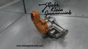 Gebrauchte Ölpumpe Renault Kadjar Preis € 100,00 Margenregelung angeboten von Gebr.Klein Gunnewiek Ho.BV