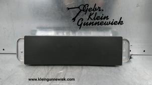 Used Knee airbag, right Mercedes A-Klasse Price € 95,00 Margin scheme offered by Gebr.Klein Gunnewiek Ho.BV