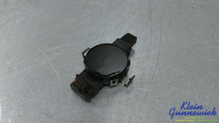 Begagnade Regnsensor Skoda Rapid Pris € 15,00 Marginaltabell erbjuds av Klein Gunnewiek Autodemontage & Motorentechniek
