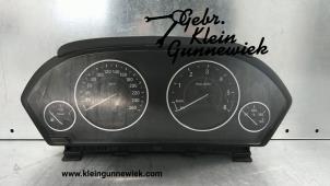 Used Instrument panel BMW 3-Serie Price € 175,00 Margin scheme offered by Gebr.Klein Gunnewiek Ho.BV