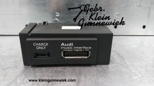 Używane Zlacze AUX/USB Audi A3 Cena € 25,00 Procedura marży oferowane przez Gebr.Klein Gunnewiek Ho.BV
