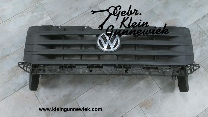 Grille from a Volkswagen Crafter 2011