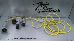 Używane Kabel ladowania samochodu elektrycznego Audi A3 Cena € 150,00 Procedura marży oferowane przez Gebr.Klein Gunnewiek Ho.BV