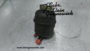 Gebrauchte Ausgleichsbehälter Volkswagen Crafter Preis € 25,00 Margenregelung angeboten von Gebr.Klein Gunnewiek Ho.BV