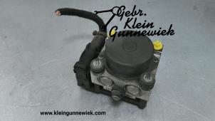 Used ABS pump Opel Corsa Price € 245,00 Margin scheme offered by Gebr.Klein Gunnewiek Ho.BV