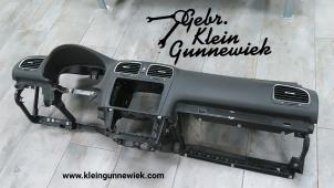 Używane Panel Volkswagen Golf Cena € 145,00 Procedura marży oferowane przez Gebr.Klein Gunnewiek Ho.BV