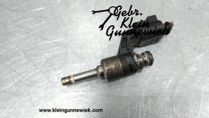 Gebrauchte Injektor (Benzineinspritzung) Volkswagen Golf Preis € 40,00 Margenregelung angeboten von Gebr.Klein Gunnewiek Ho.BV