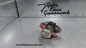 Used Mechanical fuel pump BMW 4-Serie Price € 125,00 Margin scheme offered by Gebr.Klein Gunnewiek Ho.BV