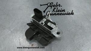 Used Tailgate lock mechanism Seat Ibiza Price € 15,00 Margin scheme offered by Gebr.Klein Gunnewiek Ho.BV