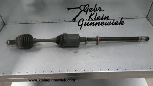 Używane Os napedowa lewy przód Mercedes GLK-Klasse Cena € 225,00 Procedura marży oferowane przez Gebr.Klein Gunnewiek Ho.BV