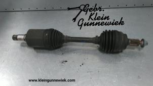 Used Front drive shaft, right Mercedes GLK-Klasse Price € 245,00 Margin scheme offered by Gebr.Klein Gunnewiek Ho.BV