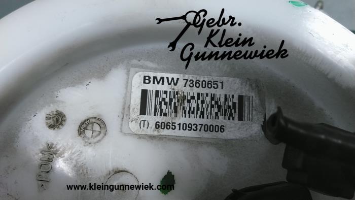 Pompe carburant électrique d'un BMW X4 2018