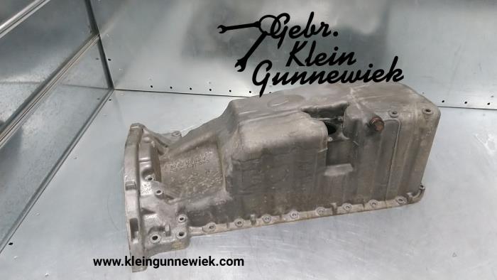 Sump from a Mercedes 207 - 410 2001