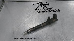 Usagé Injecteurs Mercedes 207 - 410 Prix € 75,00 Règlement à la marge proposé par Gebr.Klein Gunnewiek Ho.BV
