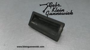 Used Tailgate handle Volkswagen Tiguan Price € 25,00 Margin scheme offered by Gebr.Klein Gunnewiek Ho.BV