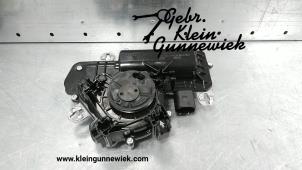 Usagé Moteur fermeture auxiliaire hayon Volkswagen T-Roc Prix € 95,00 Règlement à la marge proposé par Gebr.Klein Gunnewiek Ho.BV