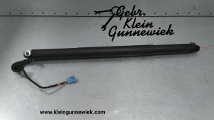 Used Rear gas strut, right BMW X4 Price € 165,00 Margin scheme offered by Gebr.Klein Gunnewiek Ho.BV