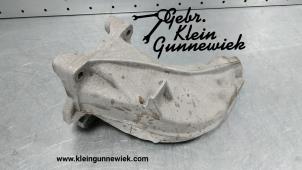 Używane Wspornik silnika Mercedes GLE-Klasse Cena € 45,00 Procedura marży oferowane przez Gebr.Klein Gunnewiek Ho.BV