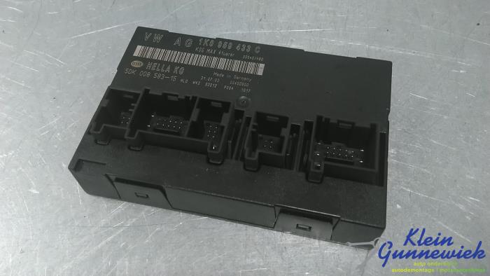 Used Body control computer Volkswagen Touran Price € 18,00 Margin scheme offered by Klein Gunnewiek Autodemontage & Motorentechniek
