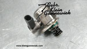 Używane Mechaniczna pompa paliwa Mercedes GLA-Klasse Cena € 200,00 Procedura marży oferowane przez Gebr.Klein Gunnewiek Ho.BV