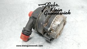 Used Water pump Mercedes GLA-Klasse Price € 45,00 Margin scheme offered by Gebr.Klein Gunnewiek Ho.BV