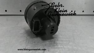 Used Light switch Volkswagen Taigo Price € 35,00 Margin scheme offered by Gebr.Klein Gunnewiek Ho.BV