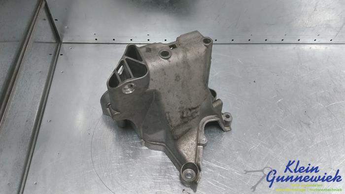 Used Engine mount Audi A1 Price € 25,00 Margin scheme offered by Klein Gunnewiek Autodemontage & Motorentechniek