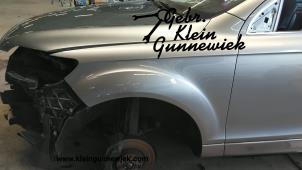 Używane Ekran lewy przód Audi Q7 Cena € 350,00 Procedura marży oferowane przez Gebr.Klein Gunnewiek Ho.BV
