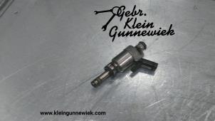 Used Injector (petrol injection) Volkswagen Golf Price € 60,00 Margin scheme offered by Gebr.Klein Gunnewiek Ho.BV