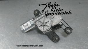 Gebrauchte Scheibenwischermotor hinten Volkswagen Taigo Preis € 45,00 Margenregelung angeboten von Gebr.Klein Gunnewiek Ho.BV