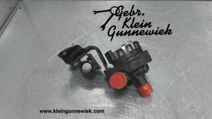 Usados Bomba de agua Volkswagen Crafter Precio € 120,00 Norma de margen ofrecido por Gebr.Klein Gunnewiek Ho.BV